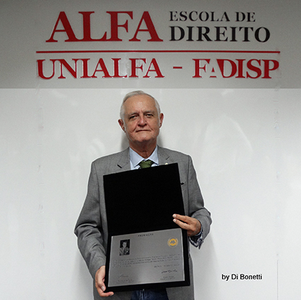 Francisco Pedro Jucá recebeu ontem dupla homenagem